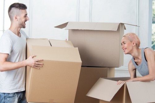 Secure storage unit with payment and access procedures